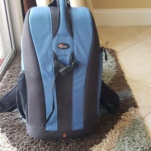 DSLR Lowepro camera bag